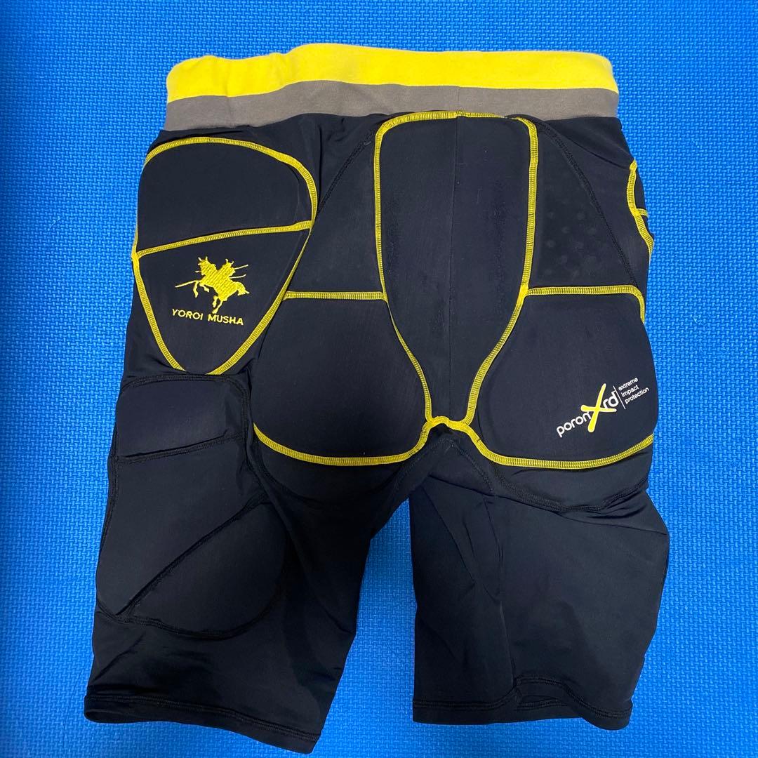 YORO MUSHA パッド付きショーツ 黒/黄色