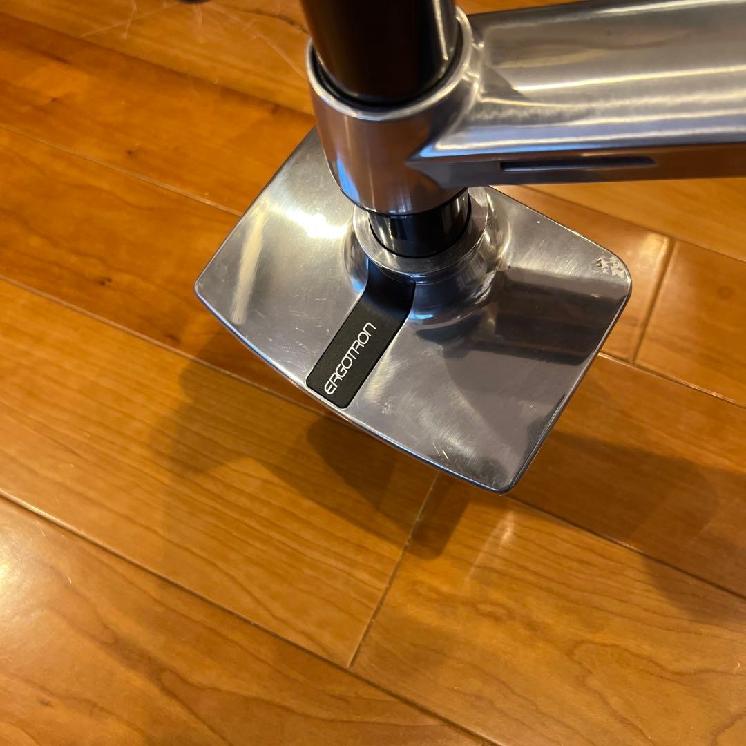 ERGOTRONエルゴトロン　モニターアーム シルバー