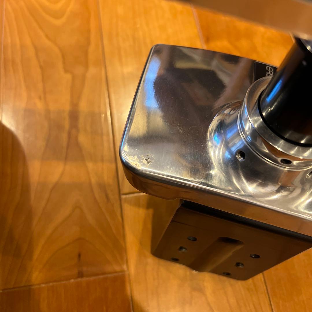 ERGOTRONエルゴトロン　モニターアーム シルバー