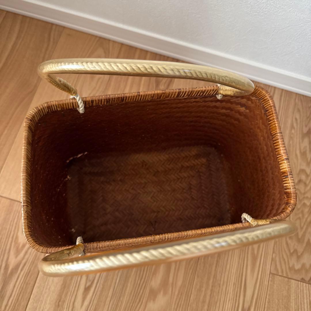 古道具　竹の市場かご　竹籠　篠竹　鈴竹　買い物かご　ヴィンテージ 竹細工