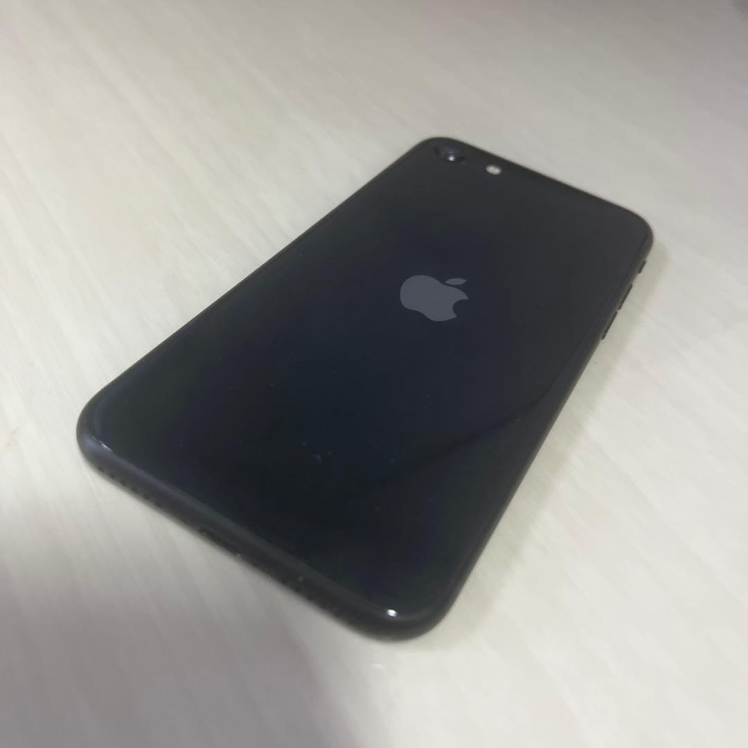 iPhone SE 第3世代 64GB SIMフリー MMYC3J/A　本体