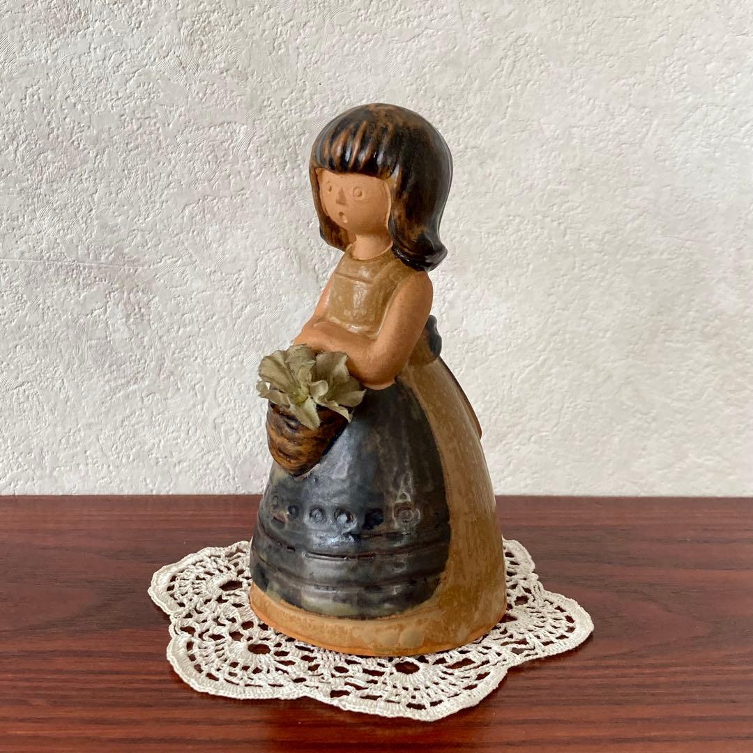 フラワーガール　陶器　置物　スウェーデン　北欧　ヴィンテージ