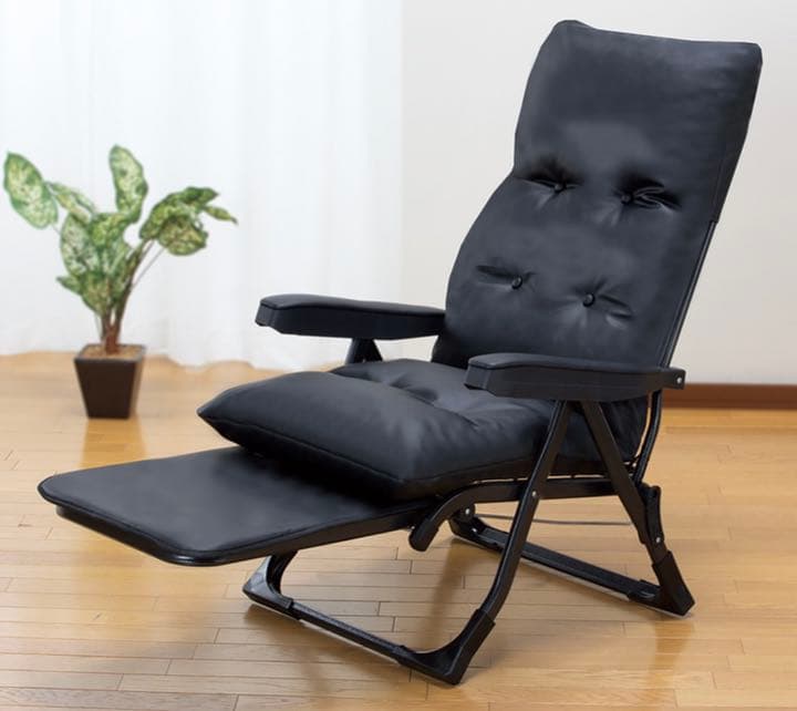 くつろぎのリクライニングアームチェアDX