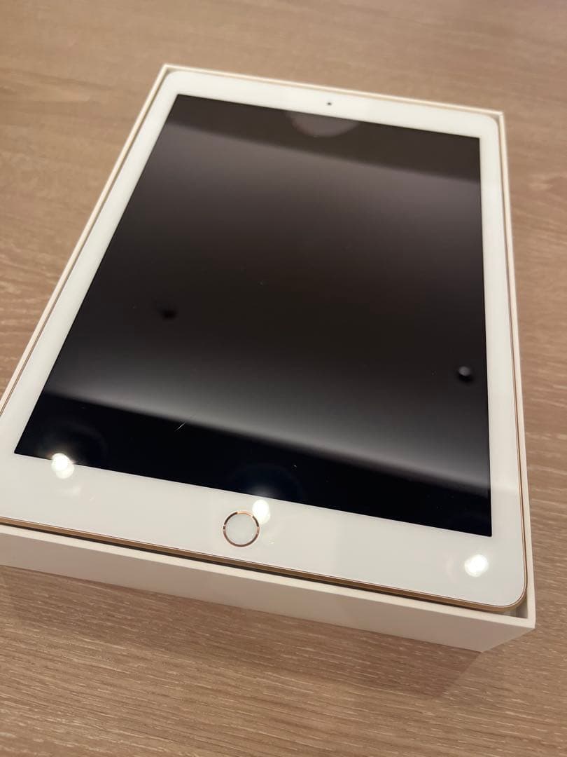 【動作良好】128GB Apple iPad 第6世代 本体 ローズゴールド