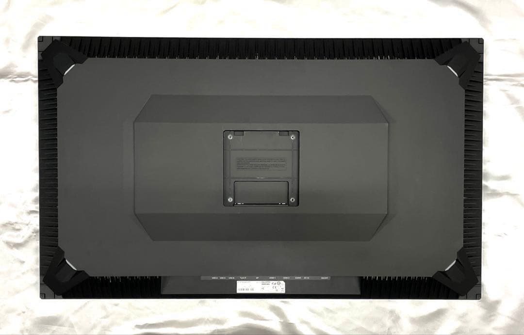 INNOCN 32インチ ミニLED 4K ゲーミングモニター