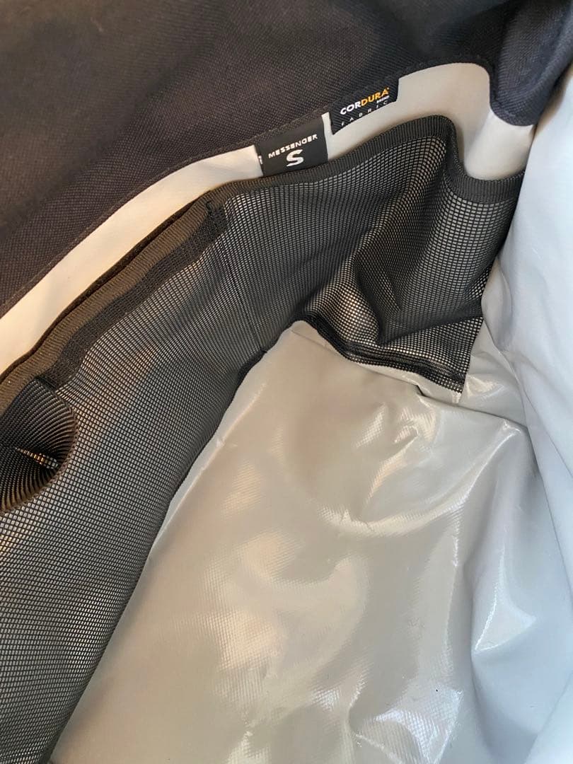 Bagaboo standard messenger bagメッセンジャーバック