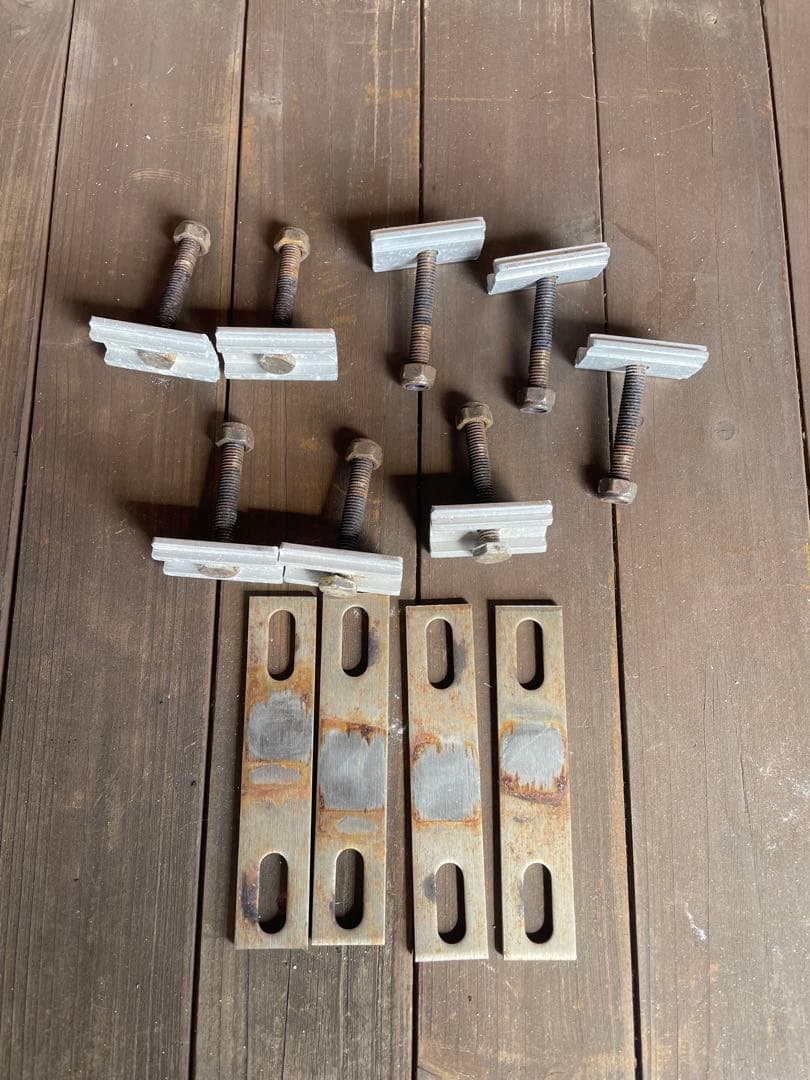 アドベンチャーキングスルーフトップテント 別料金THULEルーフレール4本セット