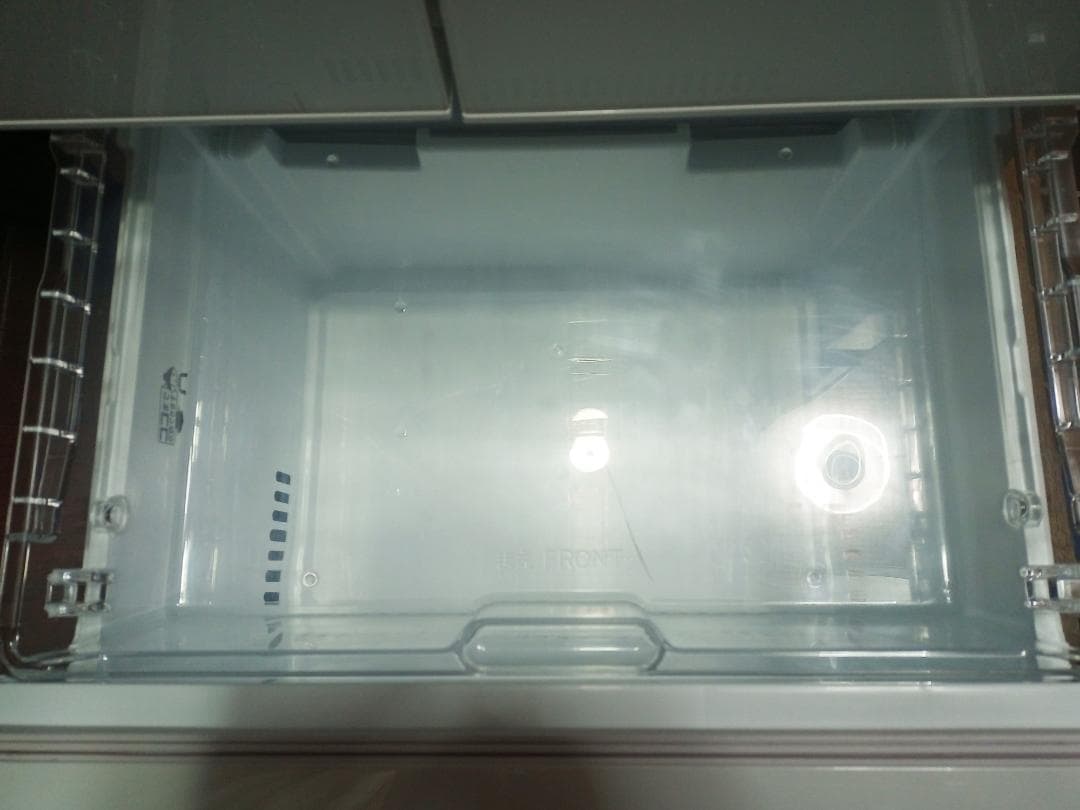 2021年東芝製５ドア冷蔵庫　タッチ自動オープン扉