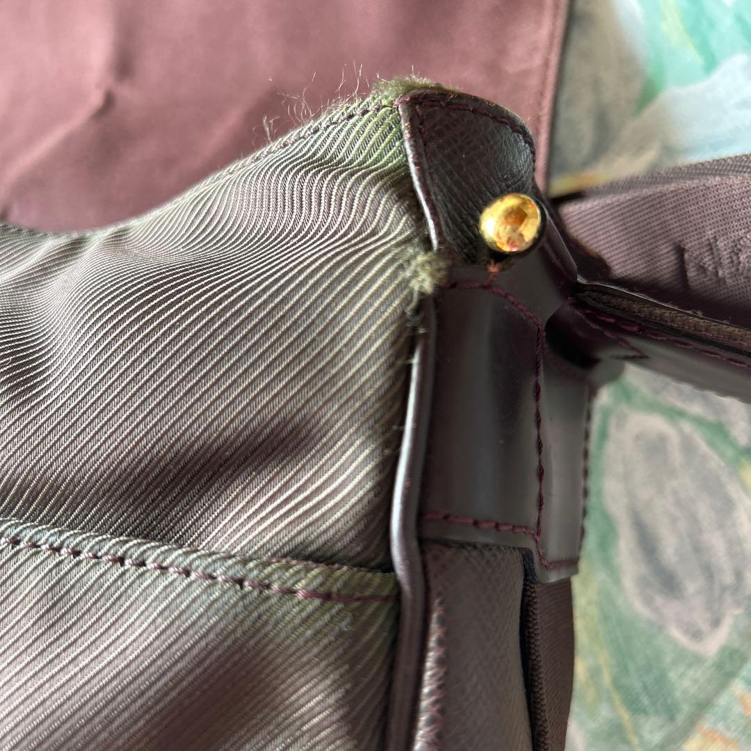 黒霧です。ルイビィトン　タイガ　メッセンジャーバック　ショルダーバック