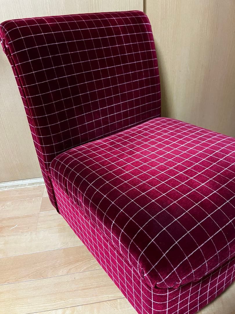 レトロなチェック柄ソファ（おさるのジョージ）