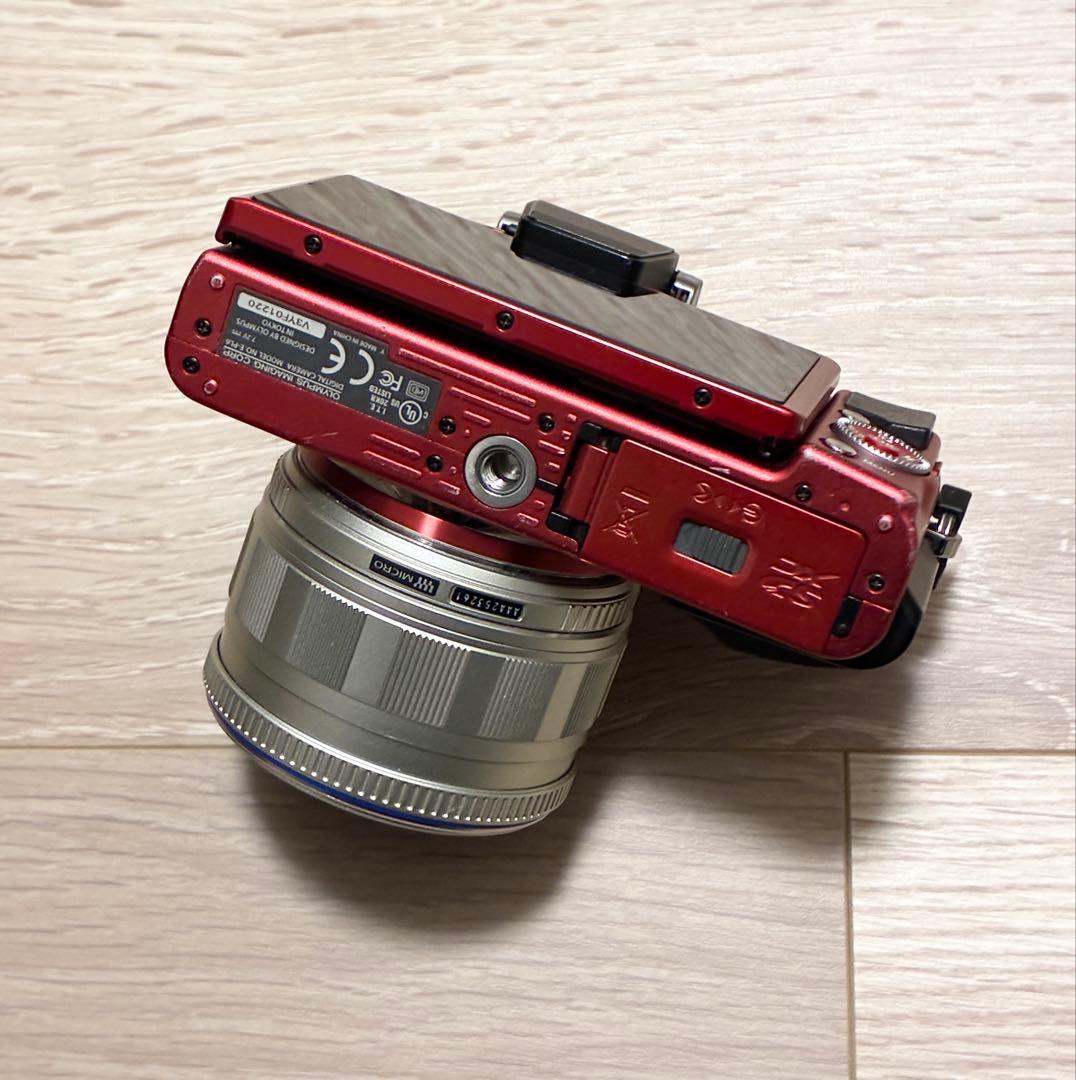 PEN E-PL6 ミラーレス一眼 レッド 標準レンズ・ストロボ付セット