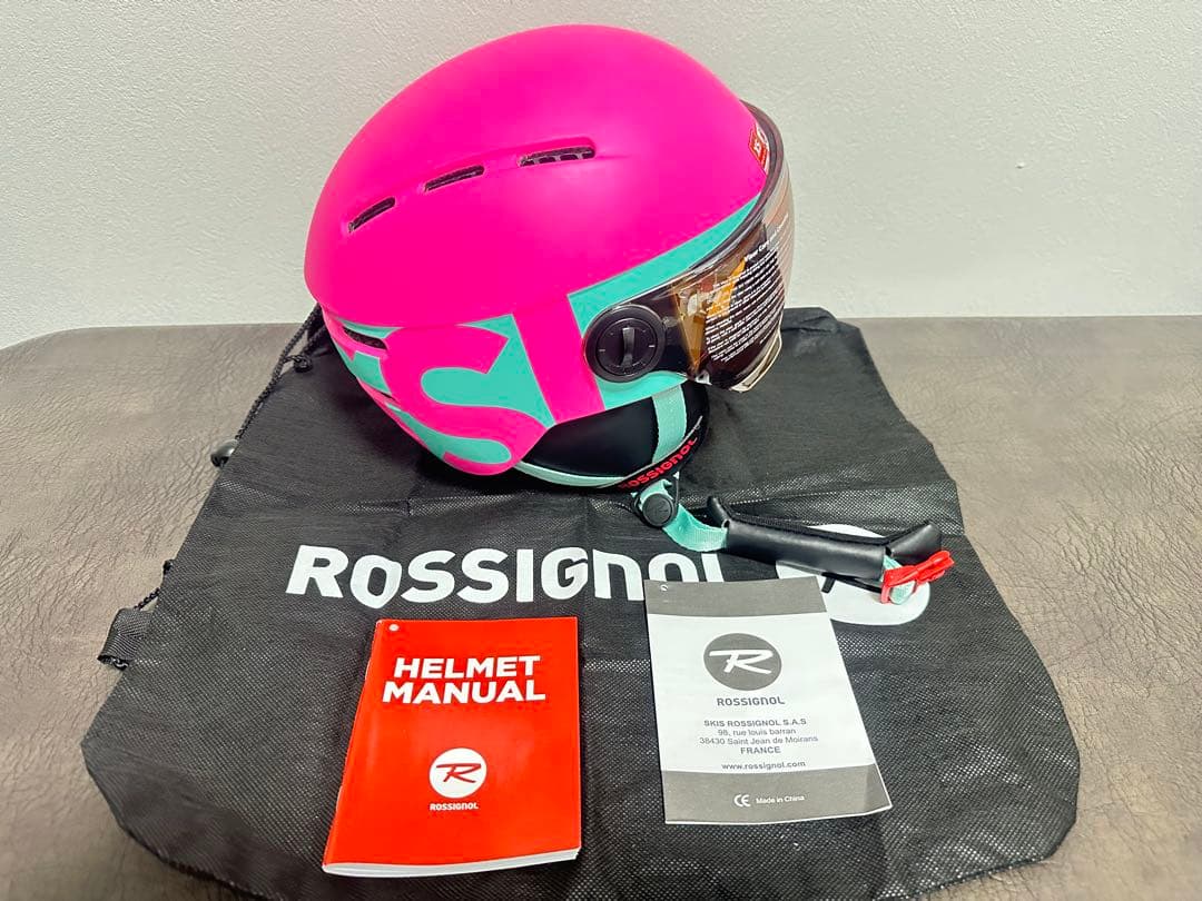 ロシニョール スノーヘルメット ピンク　バイザー付き　ジュニア