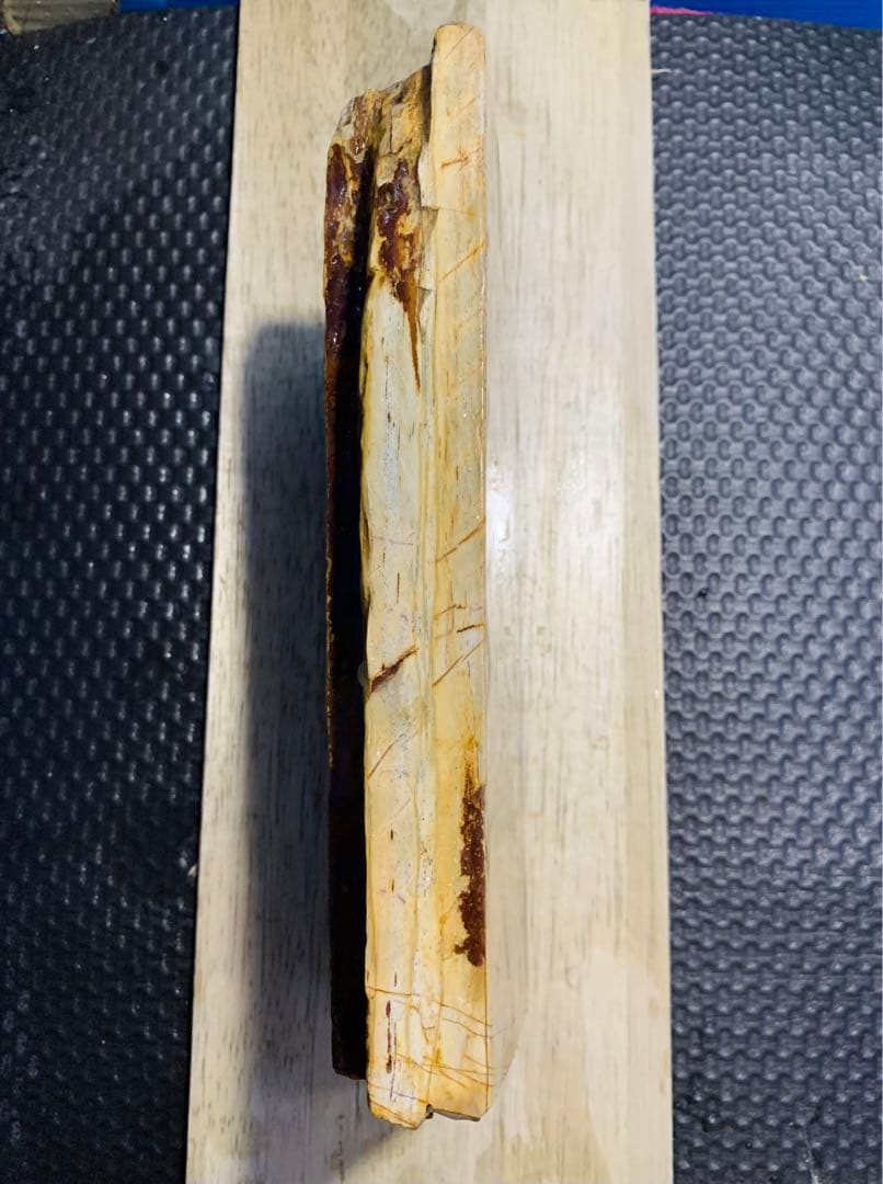 天然砥石　大平山　巣板　赤蓮華　仕上げ砥石