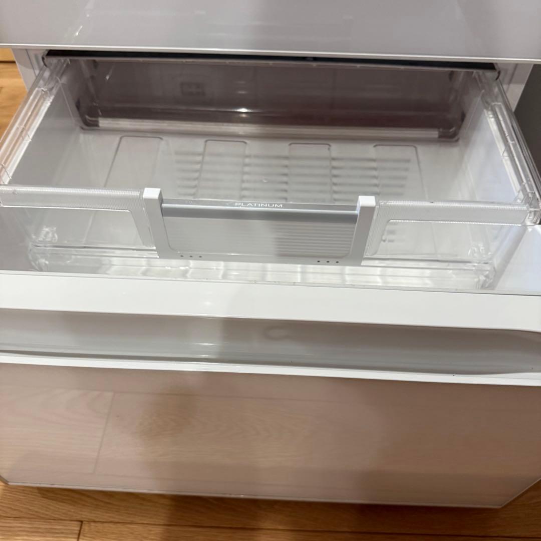 HITACHI 冷蔵庫 R-XG4300H (XW) 型