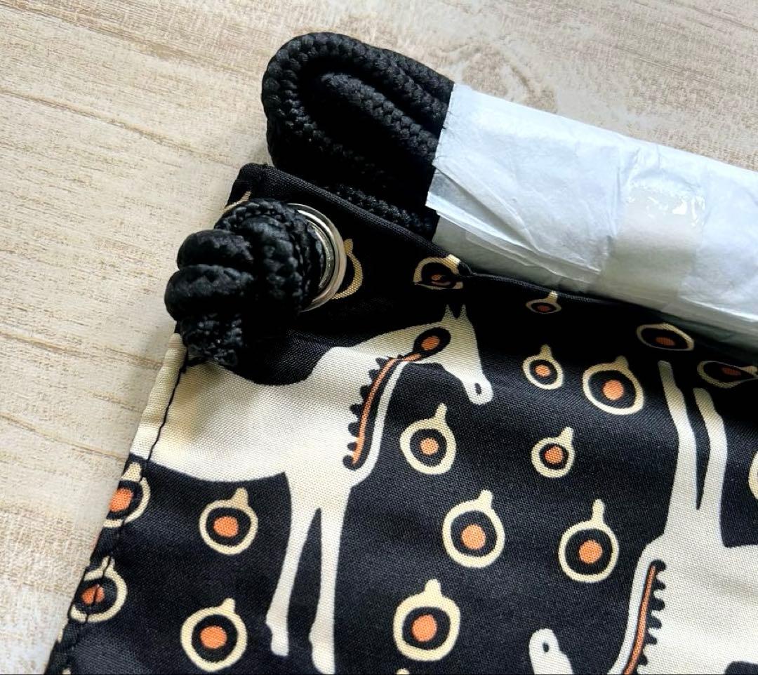 ◆新品未使用◆マリメッコ　marimekko トラベルポーチ　サコッシュ　馬