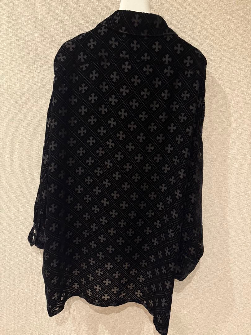 クロムハーツ新作　レディースクロス柄シャツ