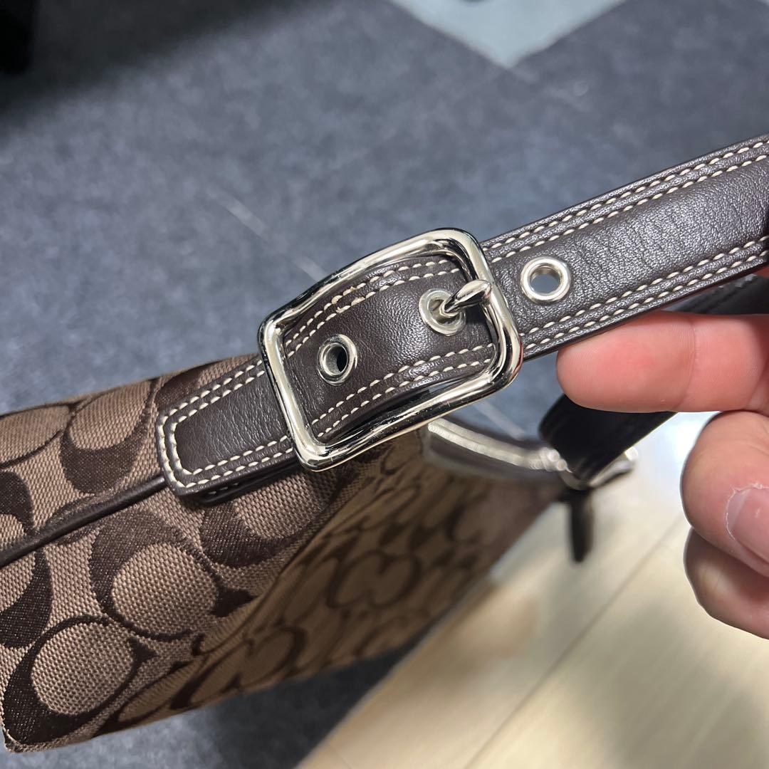 【ななみさん専用】COACH ワンショルダーバッグ　シグネチャー