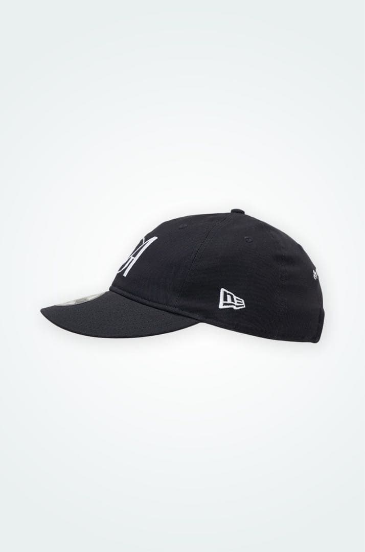 NEW ERA® 9THIRTY™ MGA LOGO CAP