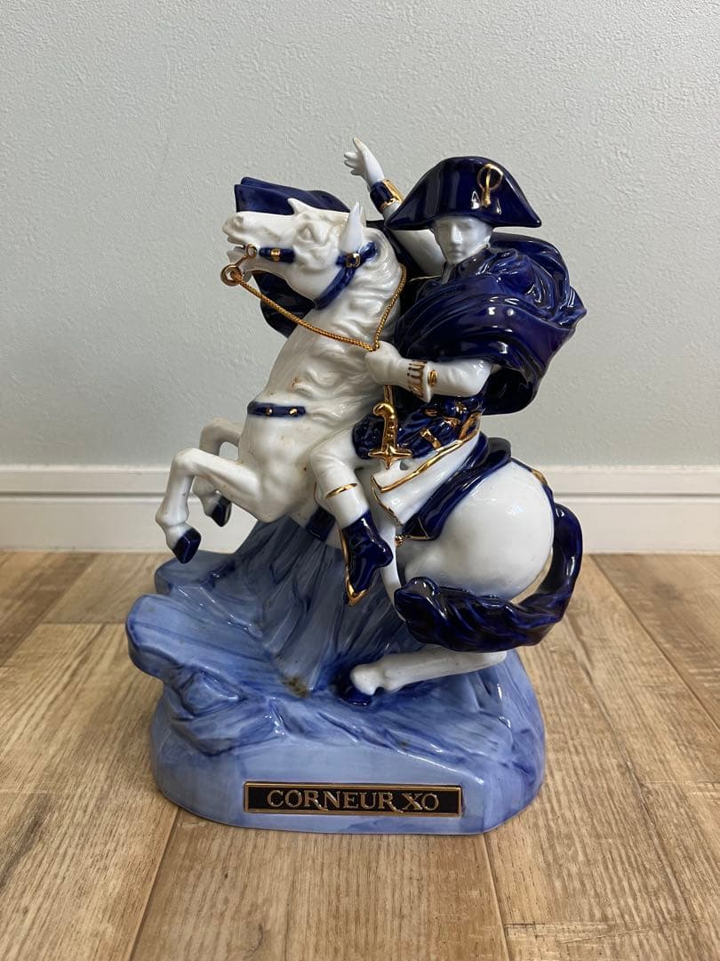 アロマ　未開栓CORNEUR XO ナポレオン陶器