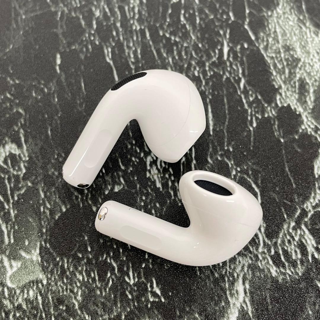 AirPods（第4世代）アクティブノイズキャンセリング搭載 mxp93j/a