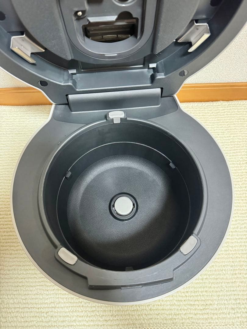 SR-V10BA Panasonicビストロ 可変圧力IH炊飯器 2023 年製