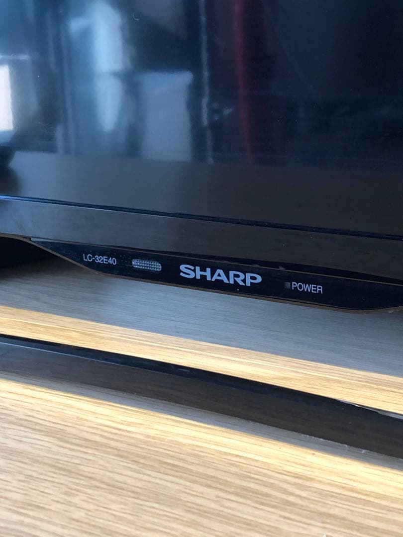 SHARP LC-32E40 32インチ液晶テレビ リモコン付き