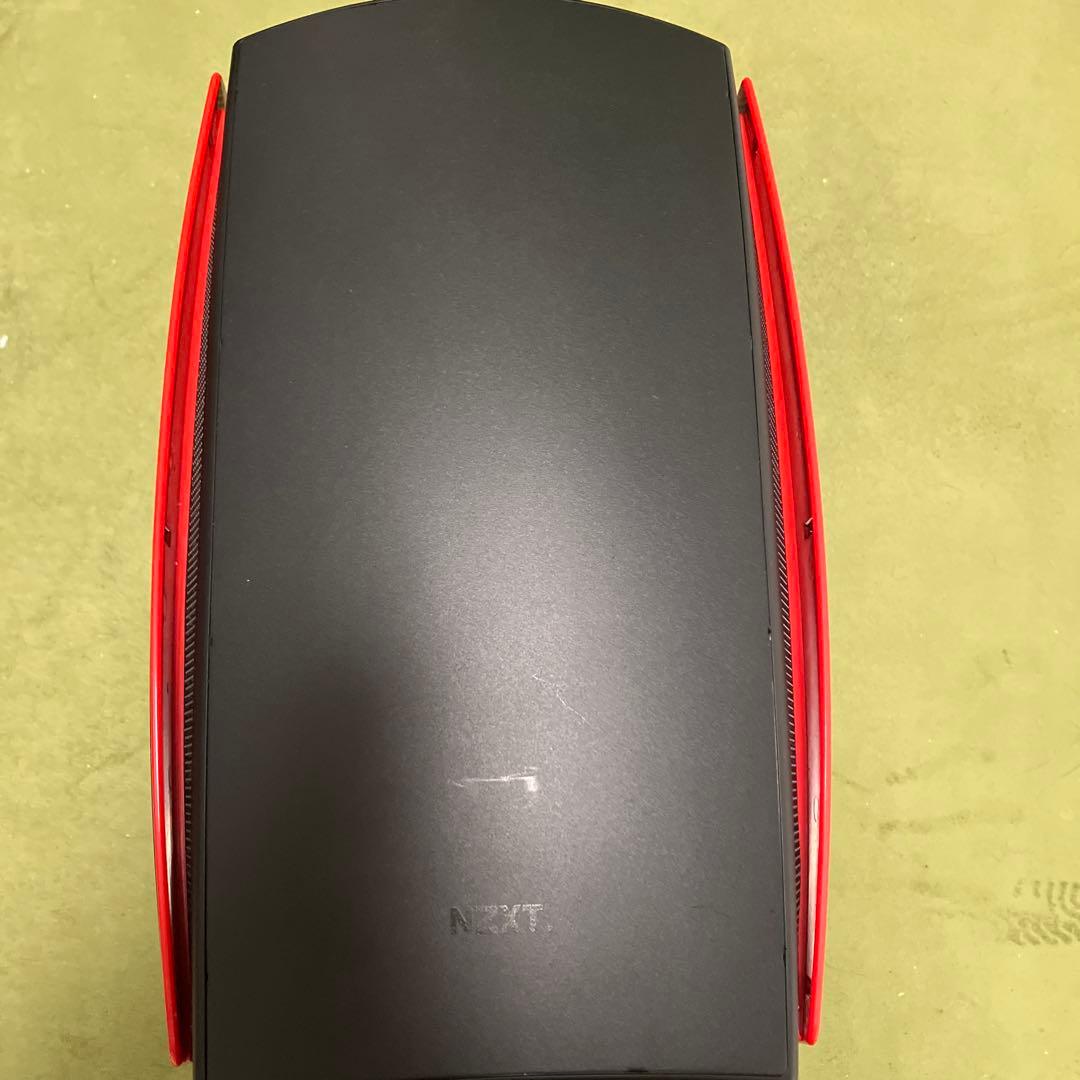 NZXT manta pcケース