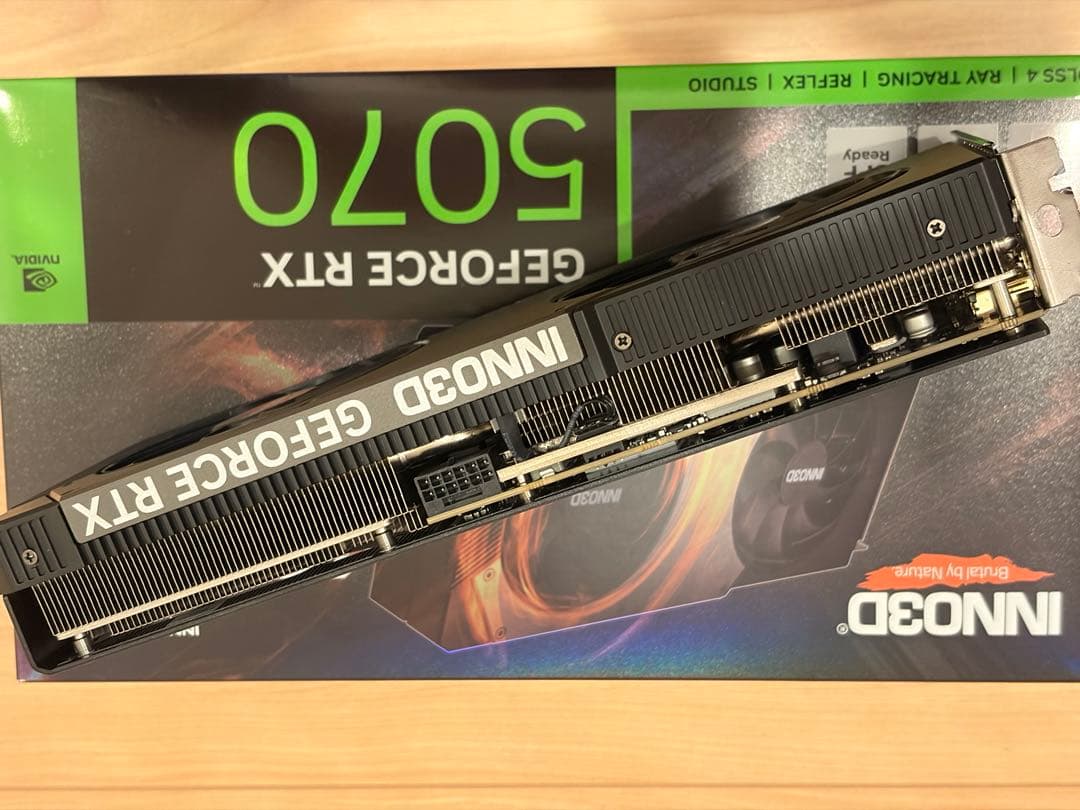 グラフィックボード・グラボ・ビデオカード INNO3D GeForce RTX 5070 TWIN X2 OC
