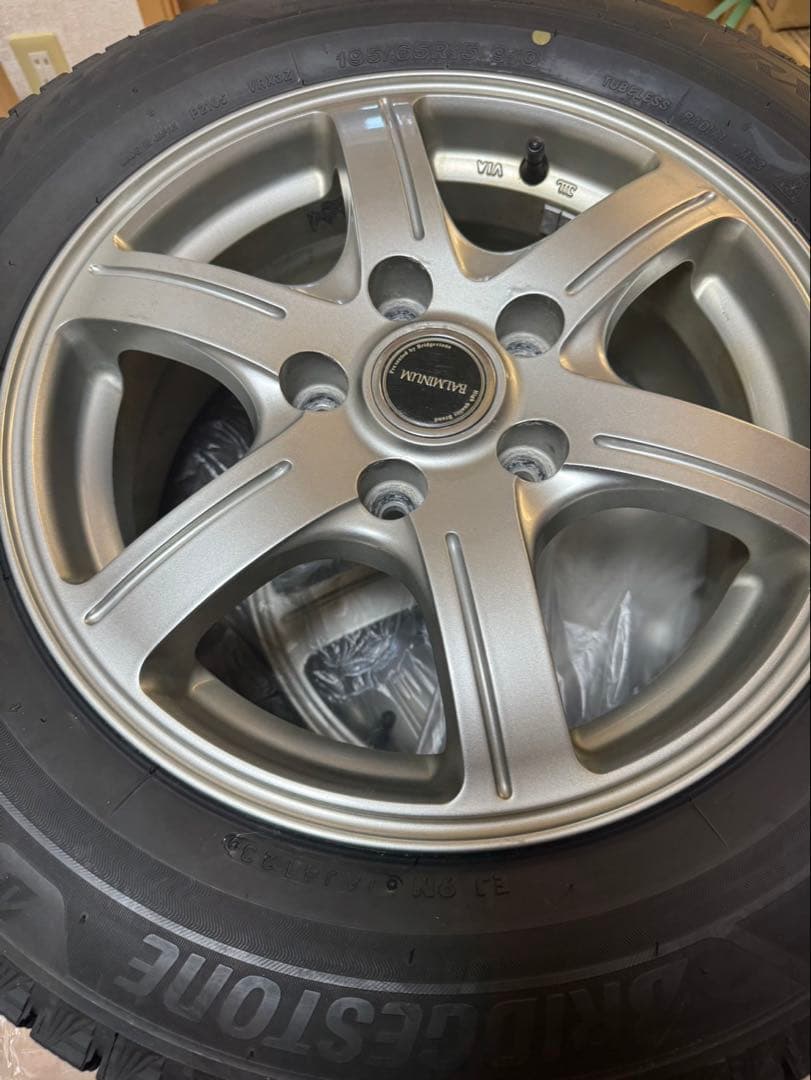 【送料込み】ブリヂストン VRX3 195/65R15 4本　アルミホイール