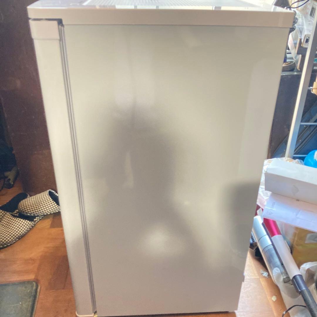 アイリスオーヤマ 冷凍庫 60L ホワイト IUSD-6B-W 小型 2020年