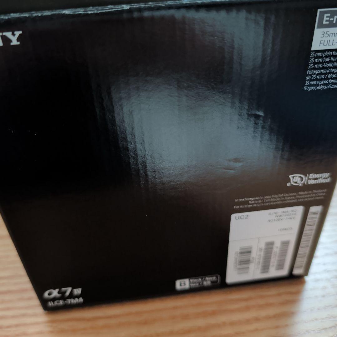 美品 Sony A7 IV 本体 シャッター数4962 ケージ付