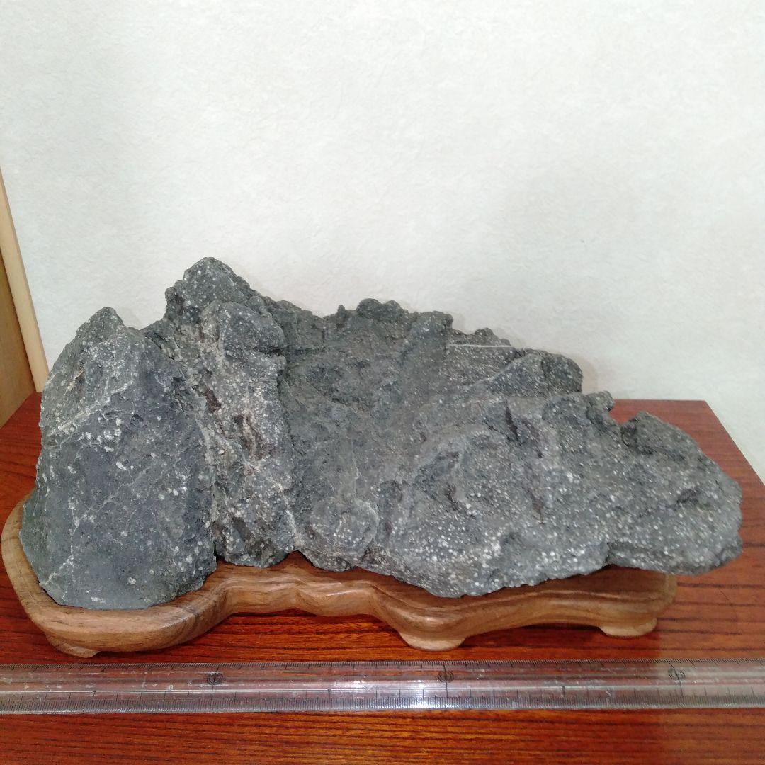 立派な水石　紫壇台付き　大型　１個