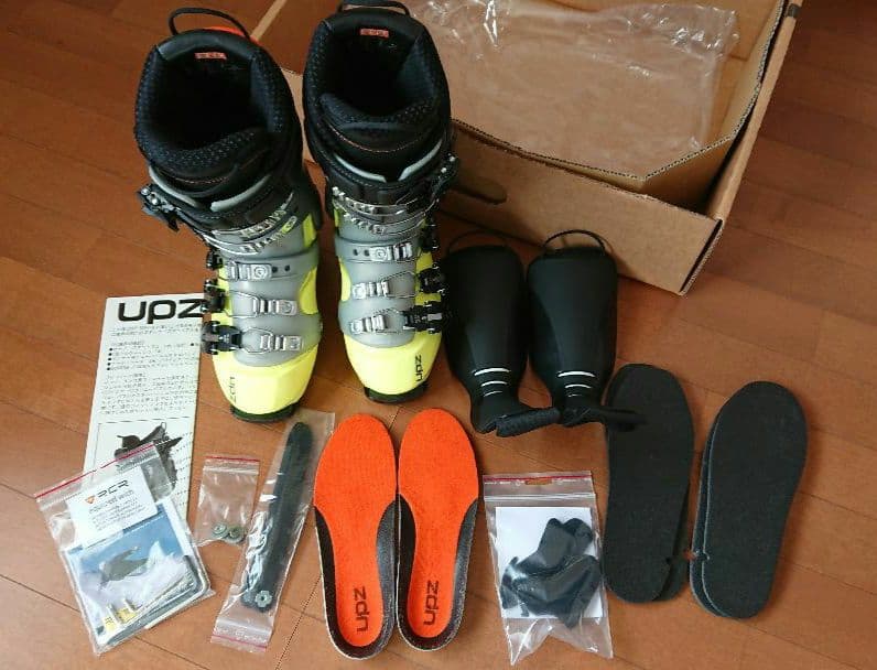 upZ スノーボードブーツ