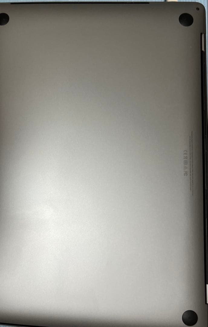 Apple MacBook Pro 15インチ 2018