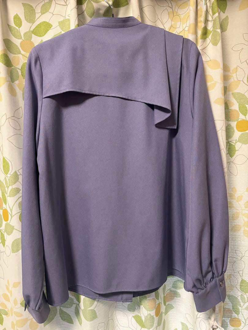 UNITED TOKYO☆ アシメプリーツデザインブラウス -UVカット-