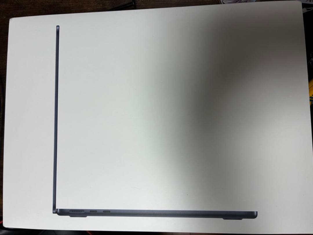 Apple MacBook Air 13.6インチ 256GB SSD