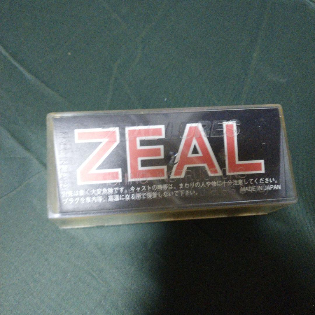 ZEAL デカピンクのパンダ