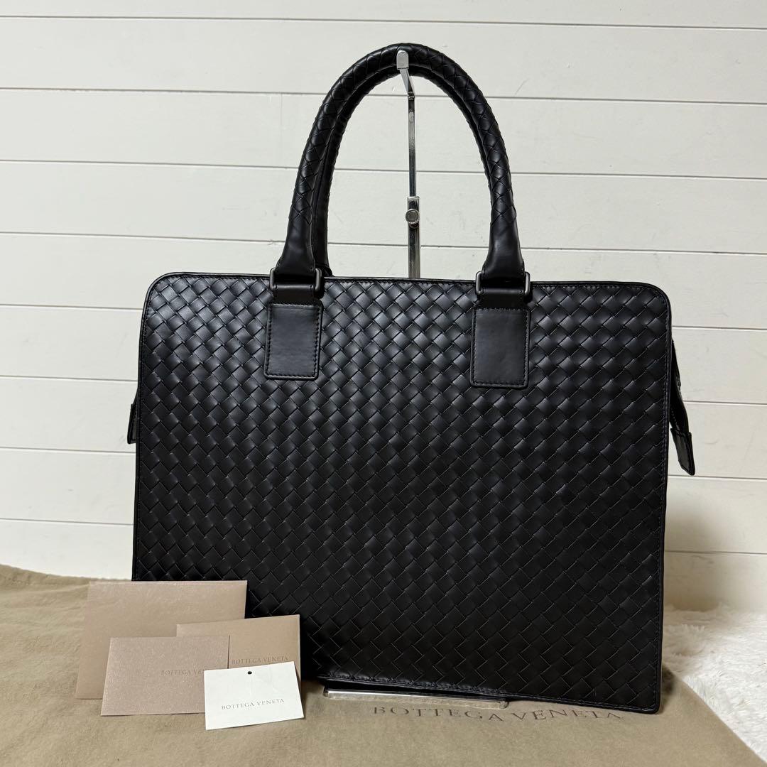 ⭐️新品未使用⭐️　ボッテガヴェネタ　イントレチャート　ブリーフケース　レザー
