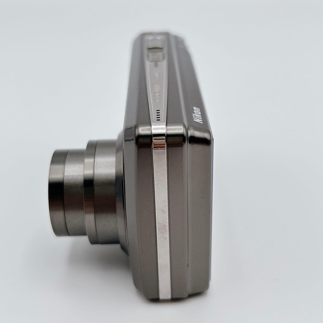 美品✨ Nikon ニコン COOLPIX S600 クールピクス デジカメ