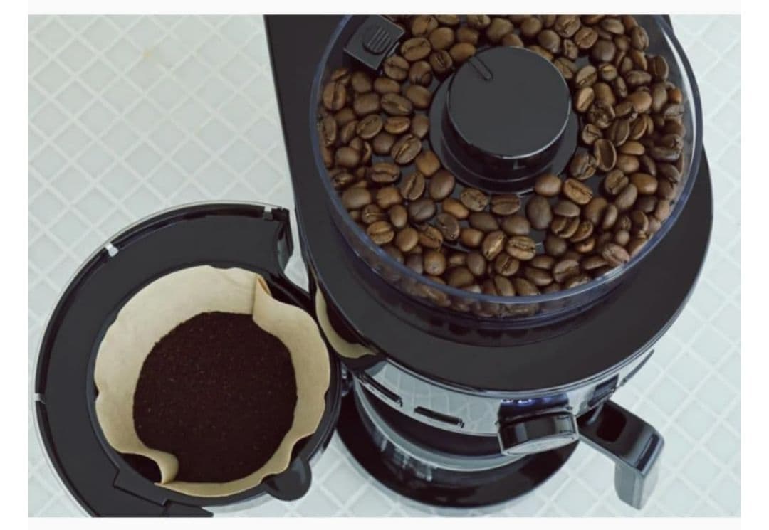 【中古美品】シロカ　コーン式全自動コーヒーメーカー SC-C125