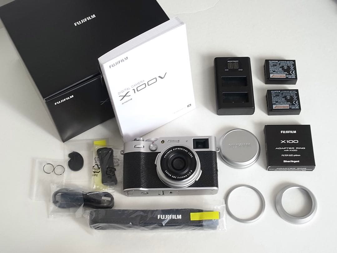 FUJIFILM X100V シルバー