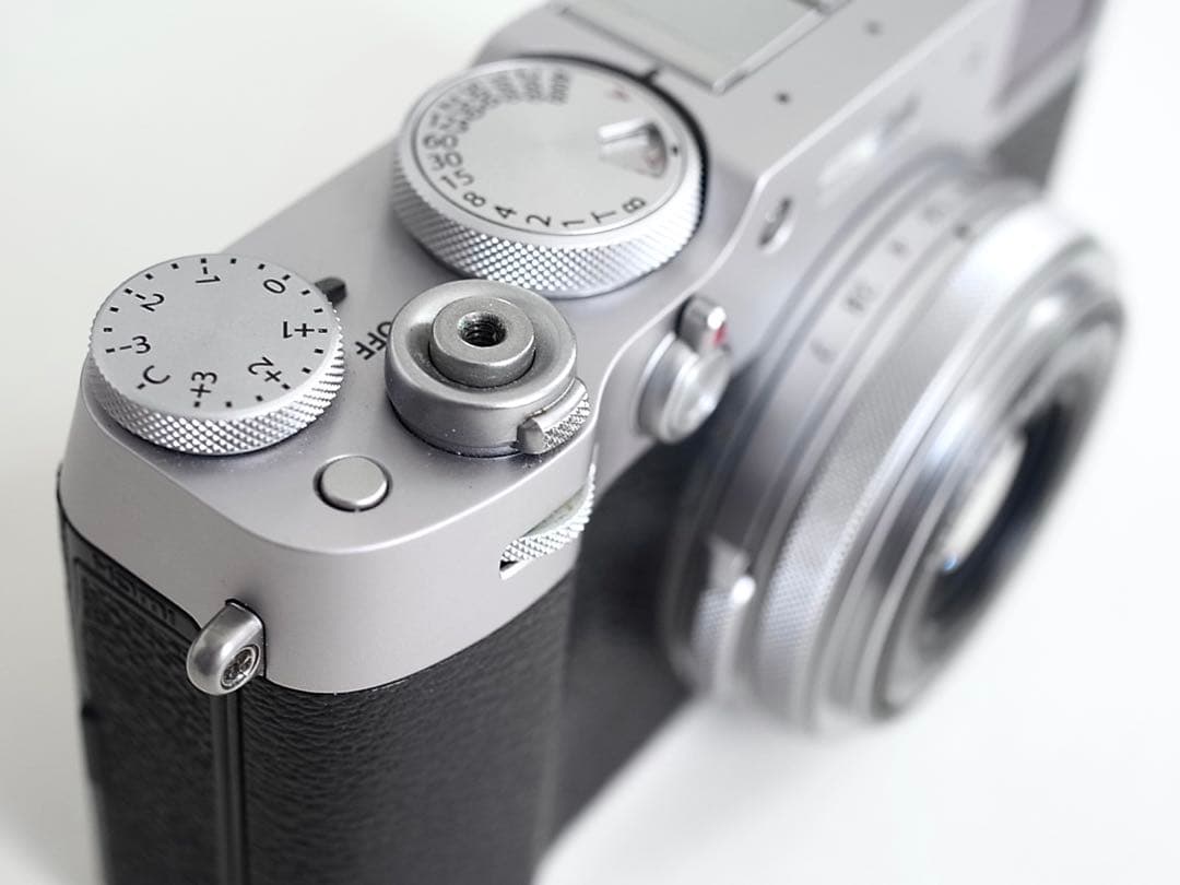 FUJIFILM X100V シルバー