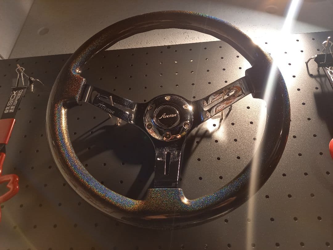 アベニューパフォーマンス　スターダストｘクローム　ステアリング　中古品