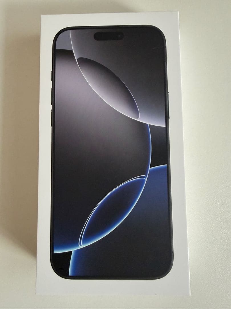 iPhone 16 Pro Max ブラックチタニウム 512GB SIMフリー