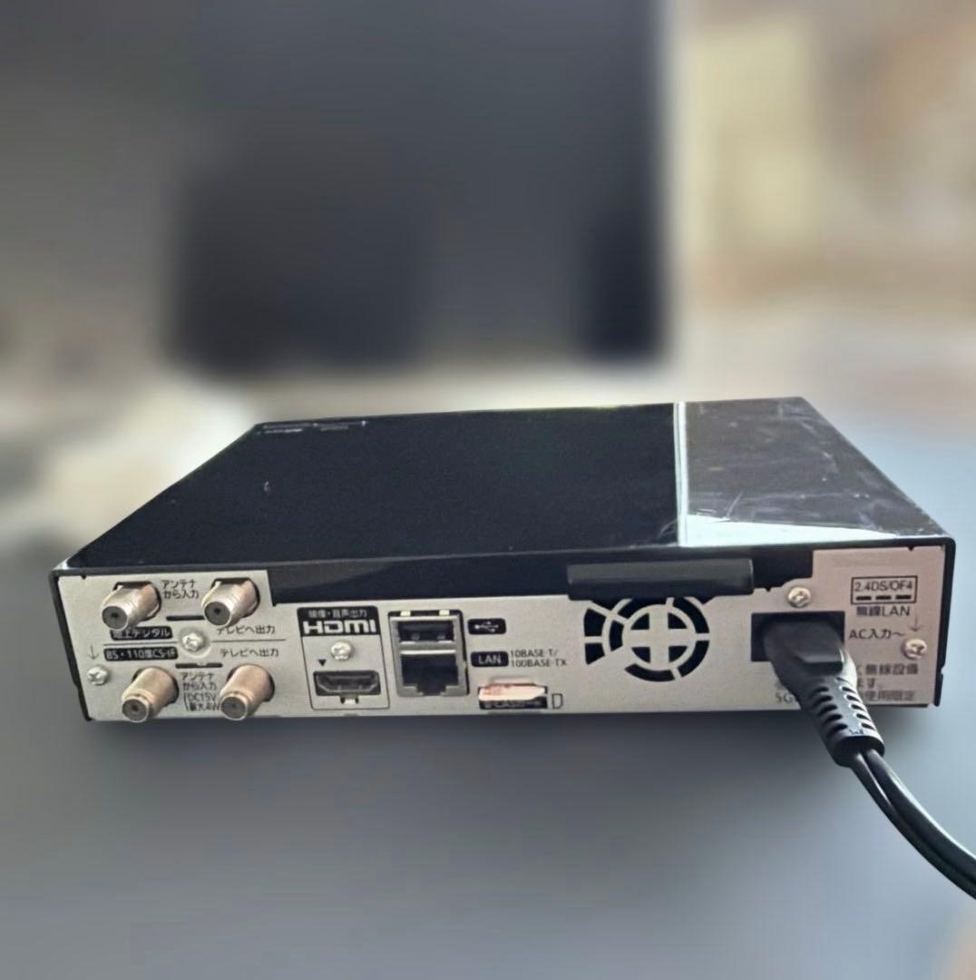 Panasonic VIERA UN-19F5D 19インチ