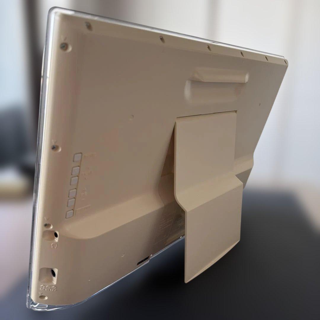 Panasonic VIERA UN-19F5D 19インチ