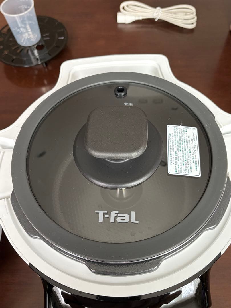 T-fal ラクラクッカー プロ 電気圧力鍋 別売りのガラス蓋とセットでどうぞ