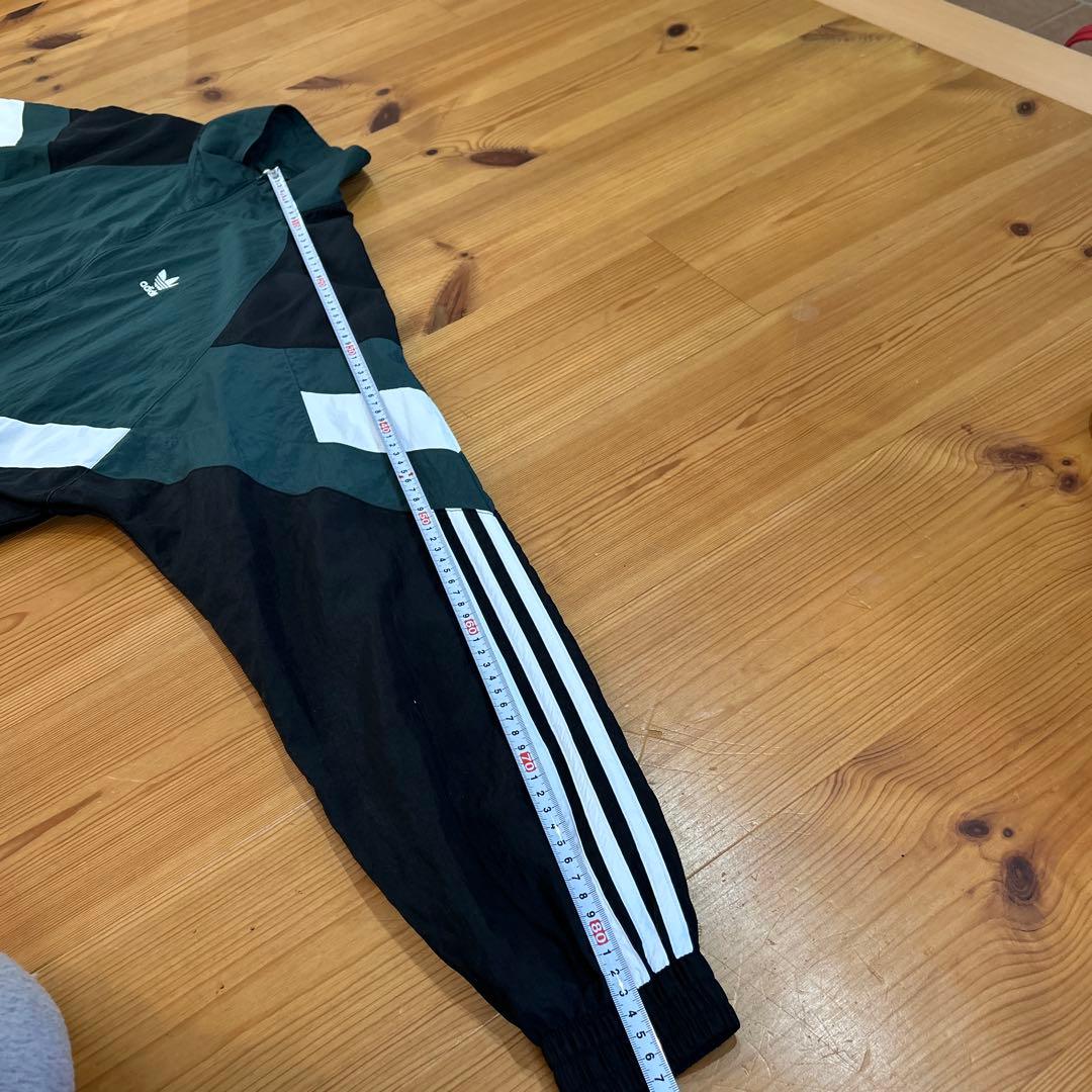 アディダス Rekive緑 トラック ナイロンジャケット 遠藤さくら メンズXS