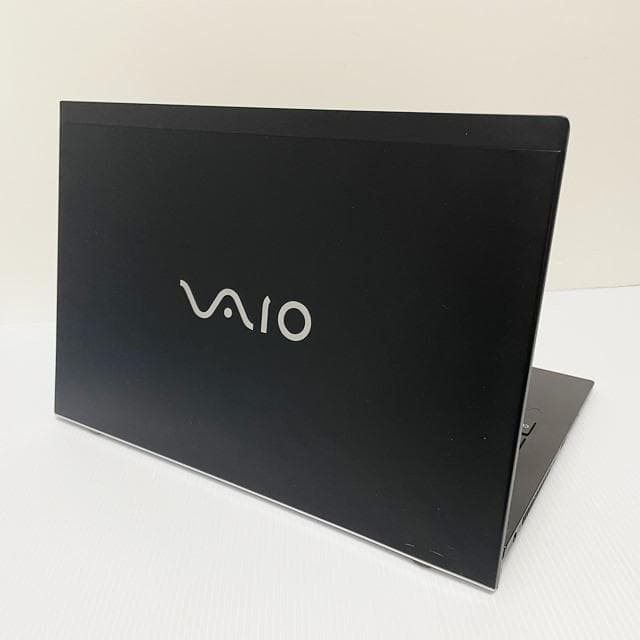 Win11の薄型軽量で持運び最適なスタイリッシュノートパソコンVAIOPROPG