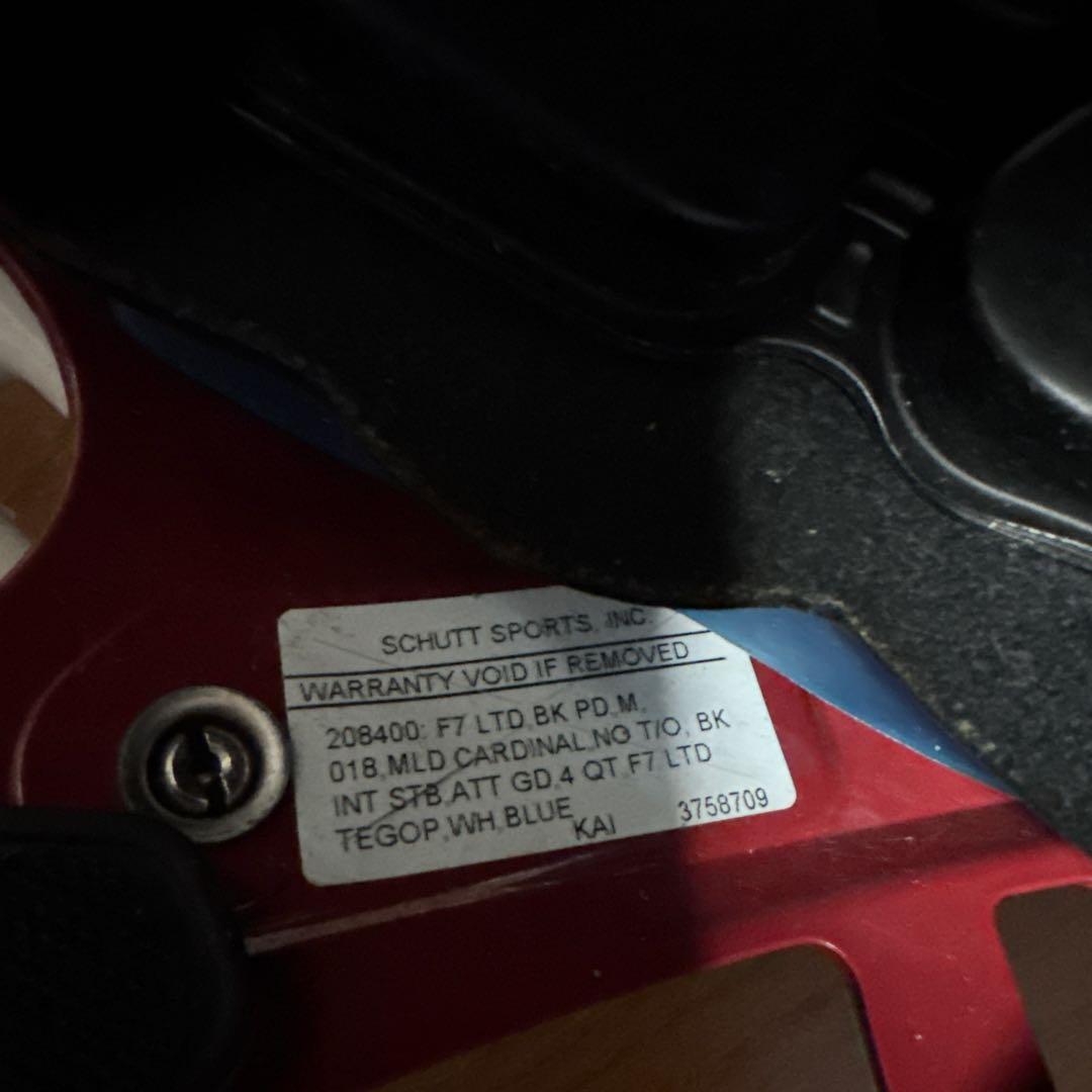 ヘルメット Schutt F7